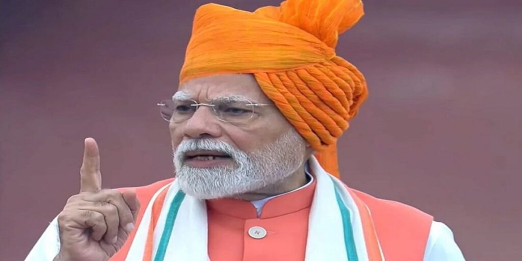 Independence Day 2025: लाल किले से पाकिस्तान को सीधी ललकार… दुश्मन की न्यूक्लियर धमकियों के बीच पीएम मोदी ने भरी हुंकार