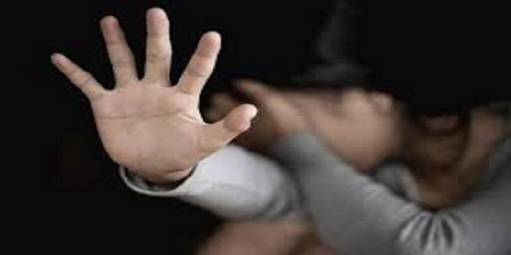 CG: रायपुर में किशोरी ने बच्चे को दिया जन्म, दुष्कर्मी बुजुर्ग अरेस्ट