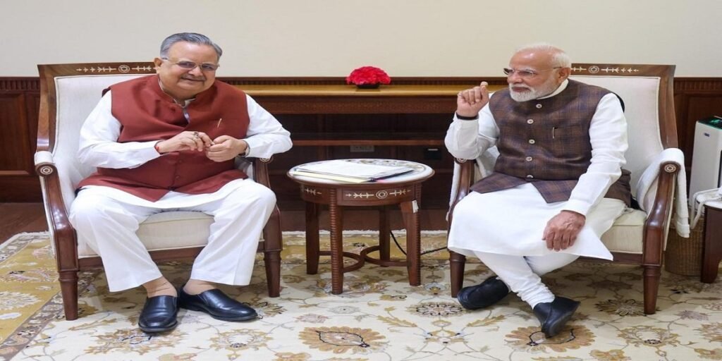 CG: रमन सिंह ने की पीएम मोदी से मुलाकात