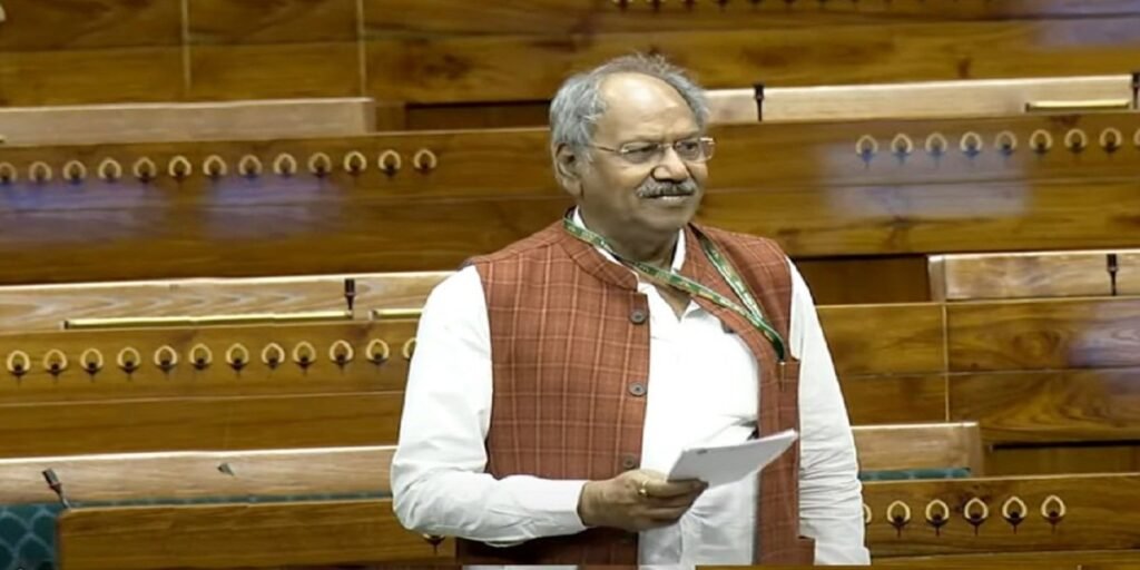 हार से बौखलाए राहुल गांधी देश की संवैधानिक संस्थाओं पर लगा रहे निराधार आरोप : बृजमोहन अग्रवाल
