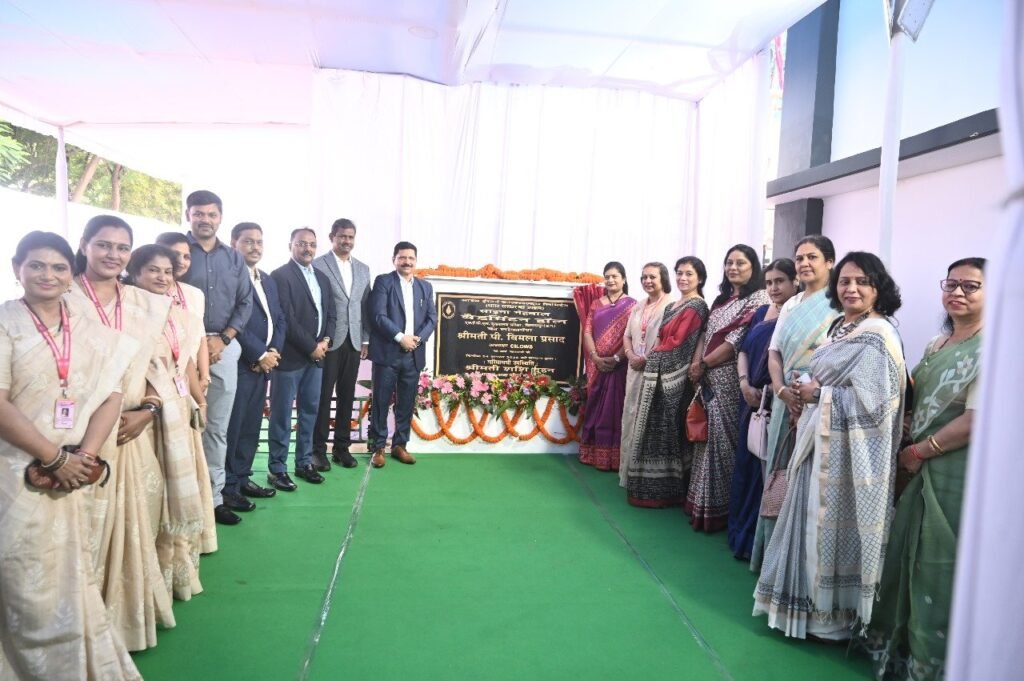 एसईसीएल मुख्यालय में नव-निर्मित बैडमिंटन हॉल का लोकार्पण सम्पन्न