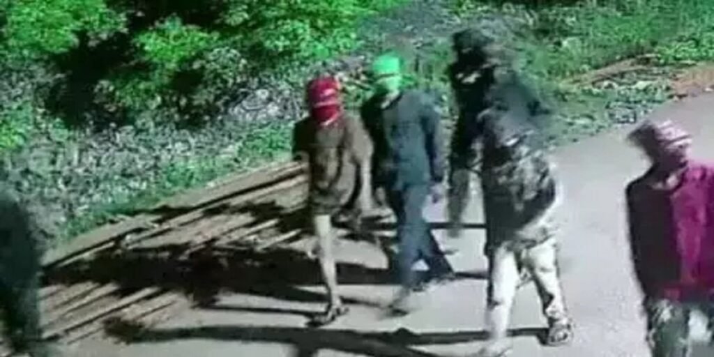चोरों ने मचाया तांडव, 5 दुकानों को बनाया निशाना, लोगों में दहशत का माहौल